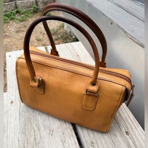 90’s Vintage Mervyns Partners Classic Tan Leather bag